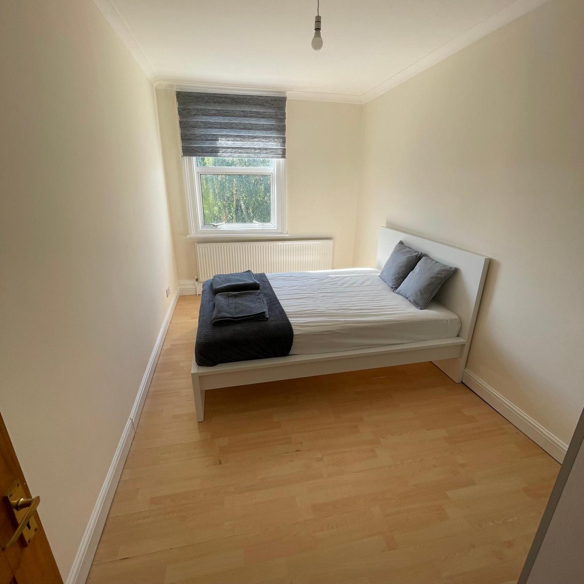 Entire 3 Bedroom Home - Minutes To Emirates Stadium! London Eksteriør billede