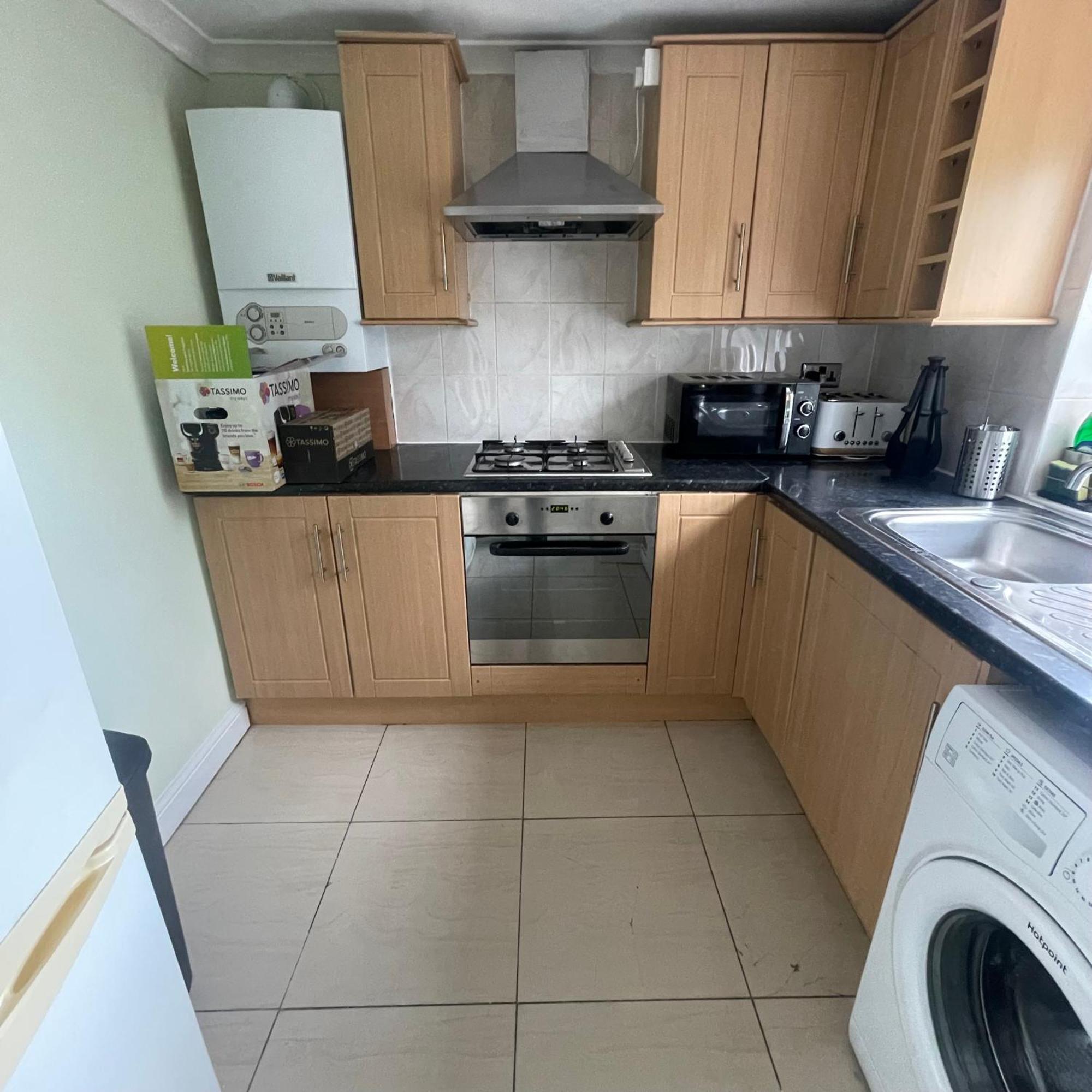 Entire 3 Bedroom Home - Minutes To Emirates Stadium! London Eksteriør billede